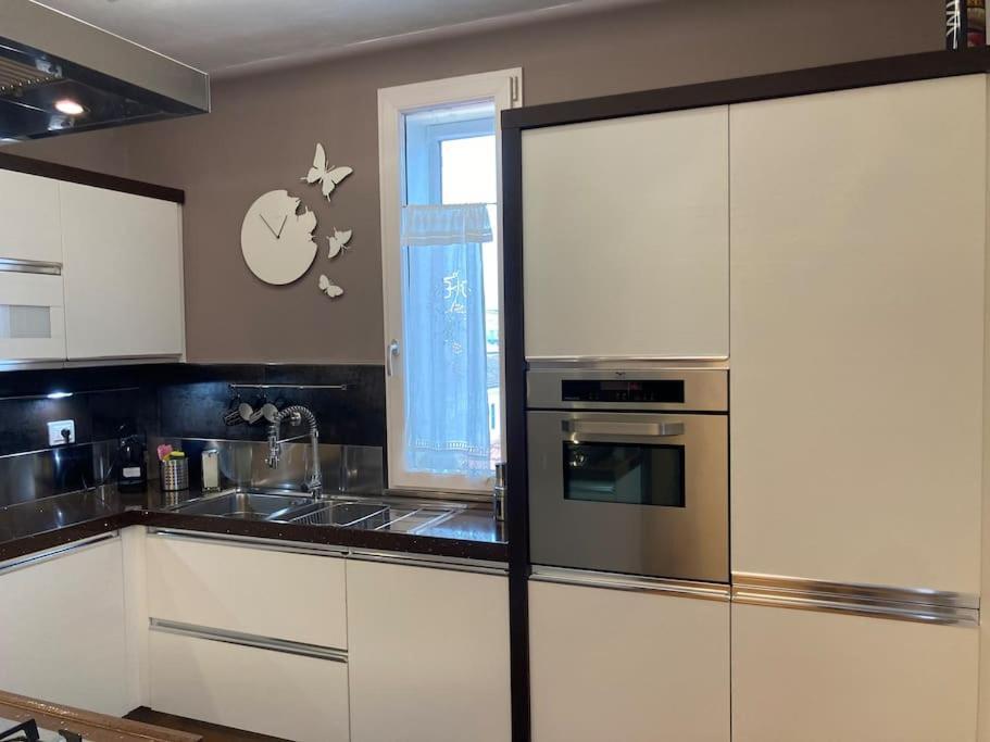 Thesan Lodge, Chic & Modern Design Apartment 그레세토 외부 사진
